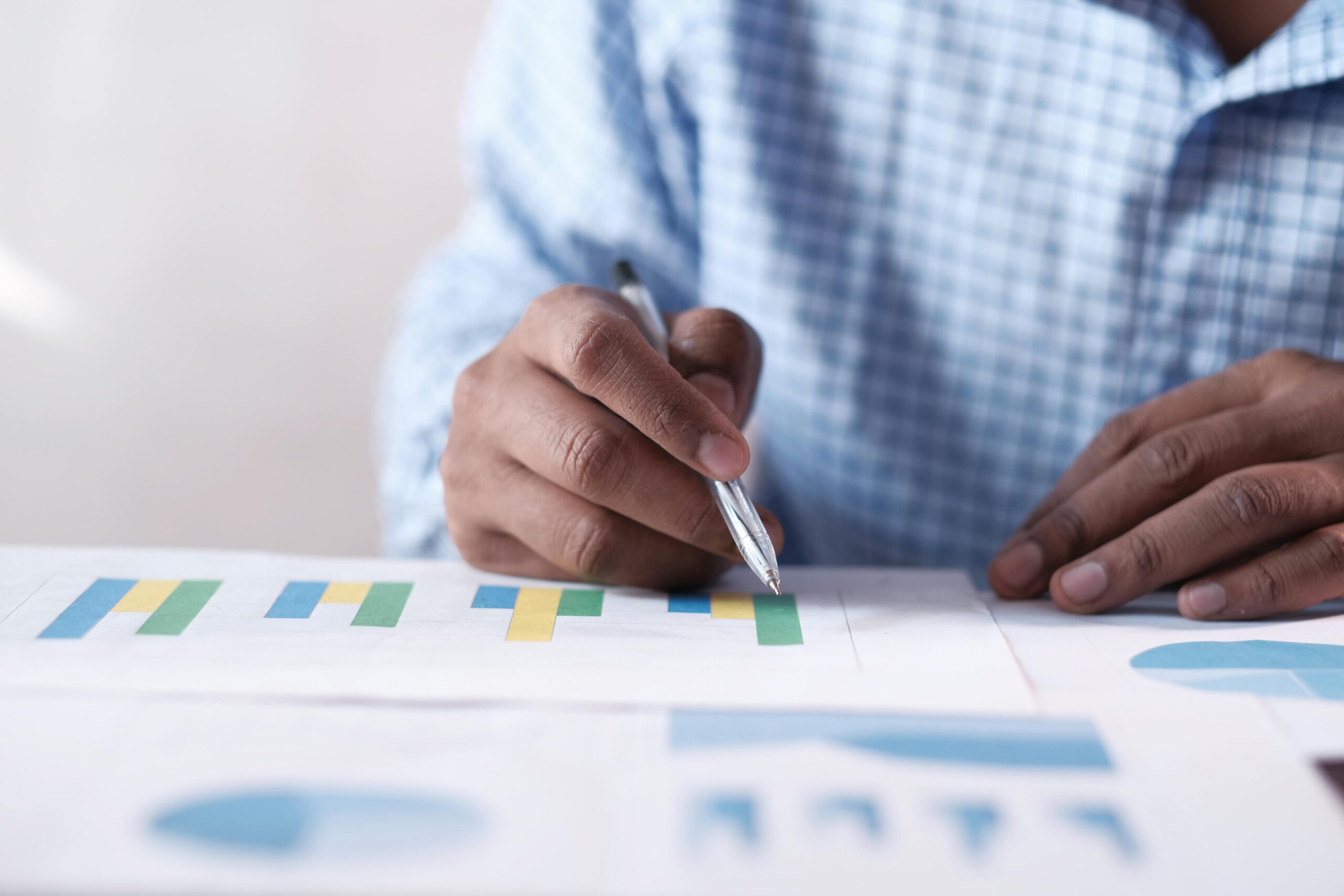 KPI (Key Performance Indicators) – co to jest, jak je mierzyć i które wskaźniki są kluczowe w e-commerce?