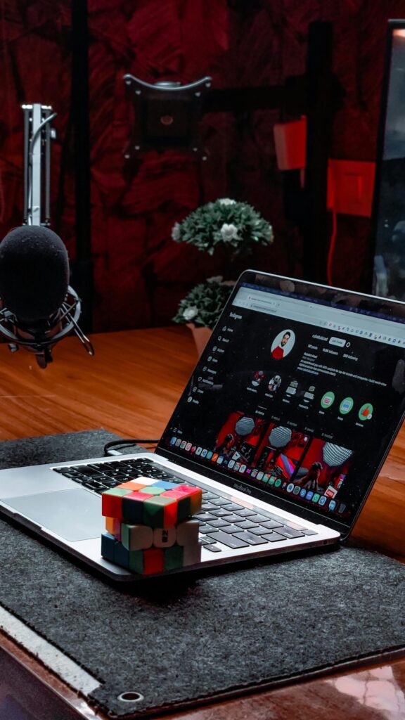Dlaczego profesjonalna agencja PrestaShop to oszczędność, a nie koszt? Analiza ROI w e-commerce